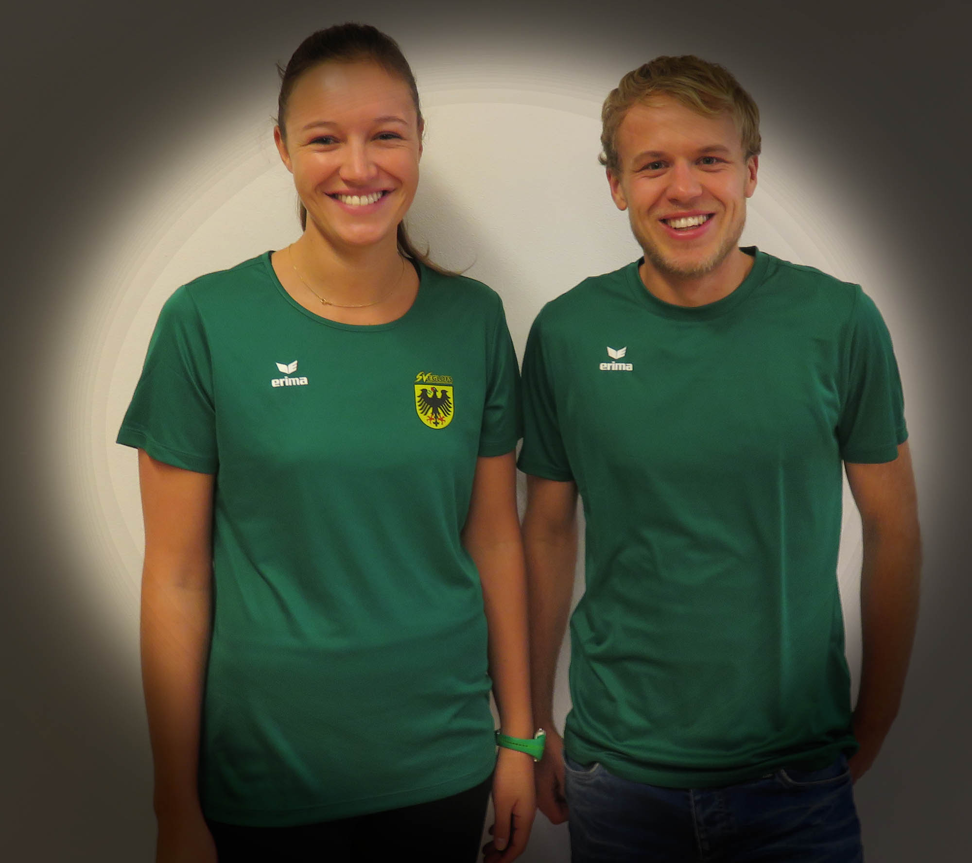 Miri und Denis SVE-Funktions-Shirts